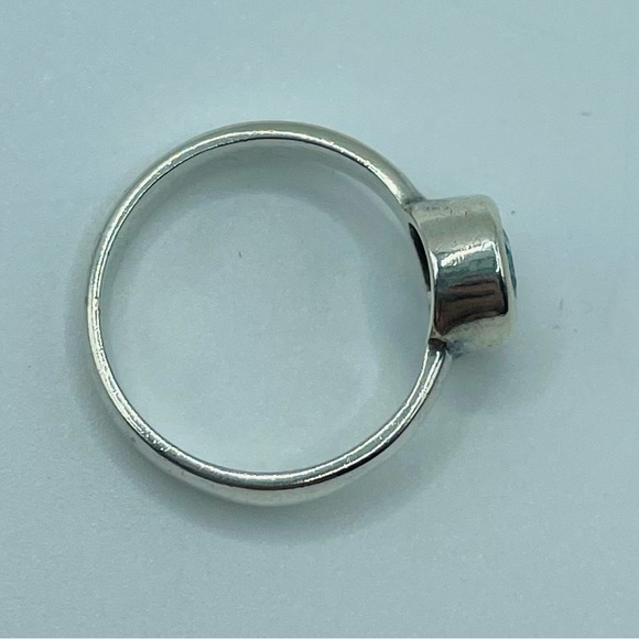 Vintage Bezel Set Sterling Silver 925 Oval Blue Topaz Ring - Picture 4 of 12